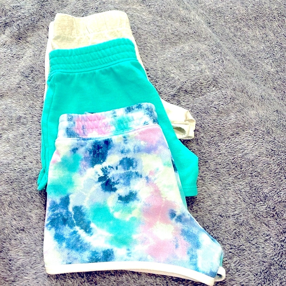 7 pieces bundle of shorts capris and skort girls size 8-10 mixed brands - Picture 13 of 16
